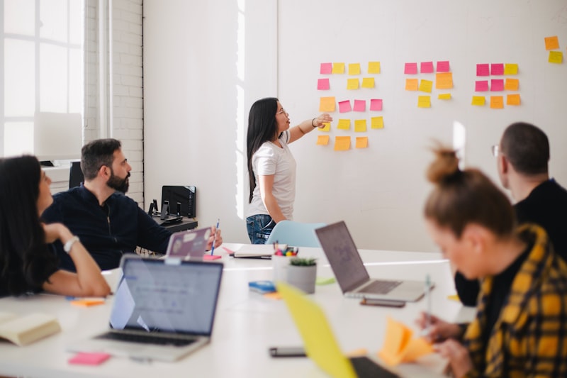 Personal branding tips for HR consultants scaling their practice